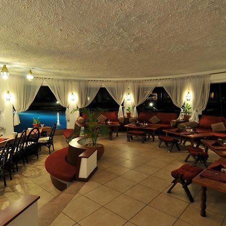 Southern Palms Beach Resort Diani Beach Kültér fotó