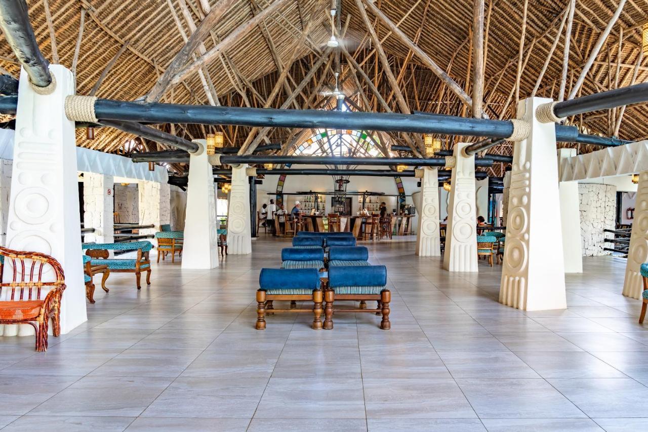 Southern Palms Beach Resort Diani Beach Kültér fotó