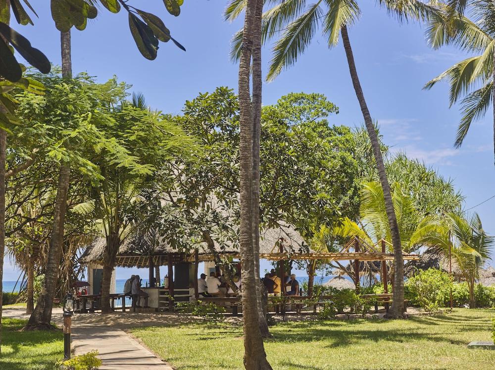 Southern Palms Beach Resort Diani Beach Kültér fotó