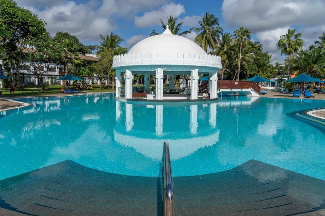 Southern Palms Beach Resort Diani Beach Kültér fotó