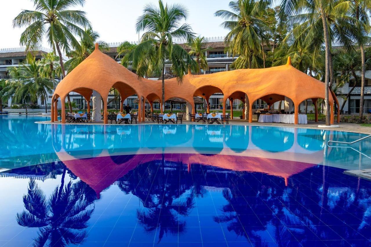 Southern Palms Beach Resort Diani Beach Kültér fotó