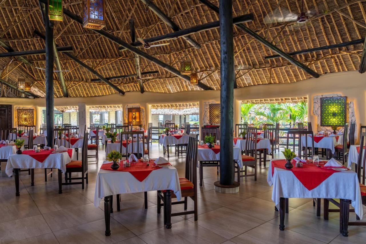 Southern Palms Beach Resort Diani Beach Kültér fotó