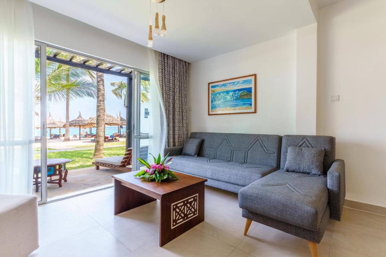 Southern Palms Beach Resort Diani Beach Kültér fotó